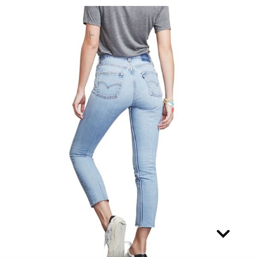 ❤️‍🔥NEW LISTING❤️‍🔥REFORMATION 501 LEVIS